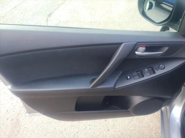 2013 Mazda Mazda3 i SV