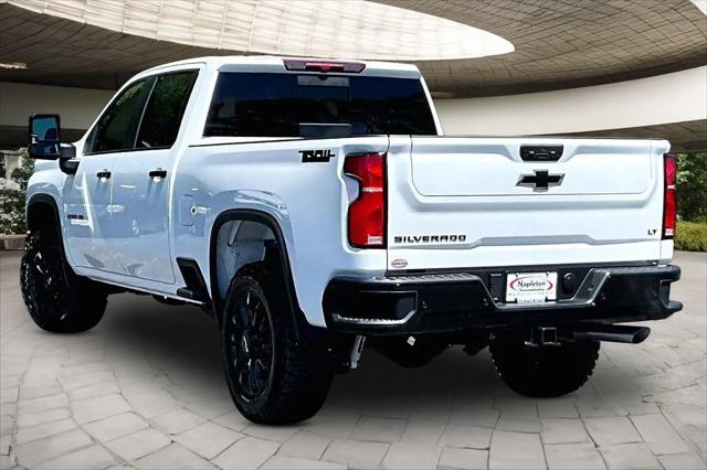 2026 Chevrolet Silverado 2500HD Crew Cab, Standard Bed, LT, 4WD