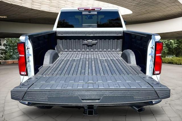 2026 Chevrolet Silverado 2500HD Crew Cab, Standard Bed, LT, 4WD