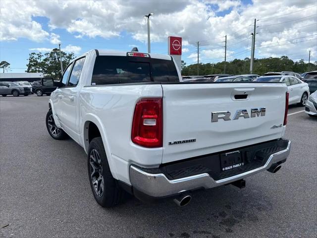 2026 Ram 1500 Laramie Crew Cab 4x4 5'7" Box