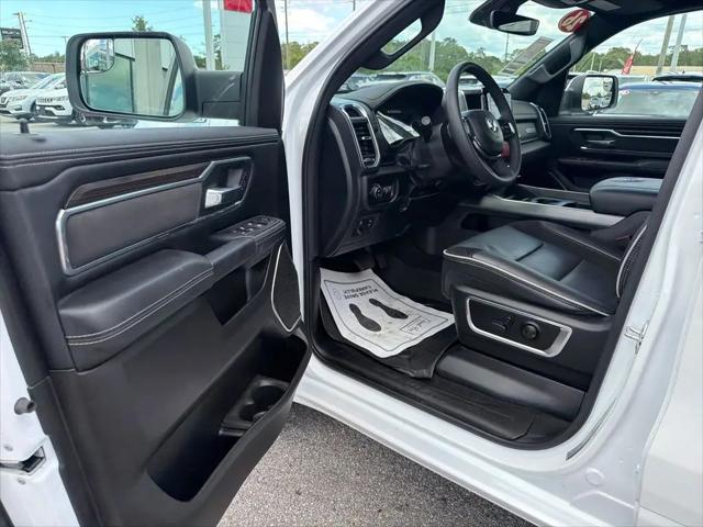 2026 Ram 1500 Laramie Crew Cab 4x4 5'7" Box