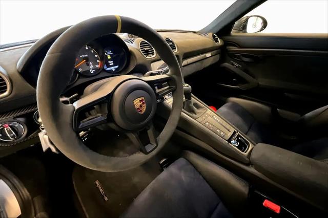 2025 Porsche 718 Cayman GT4 RS