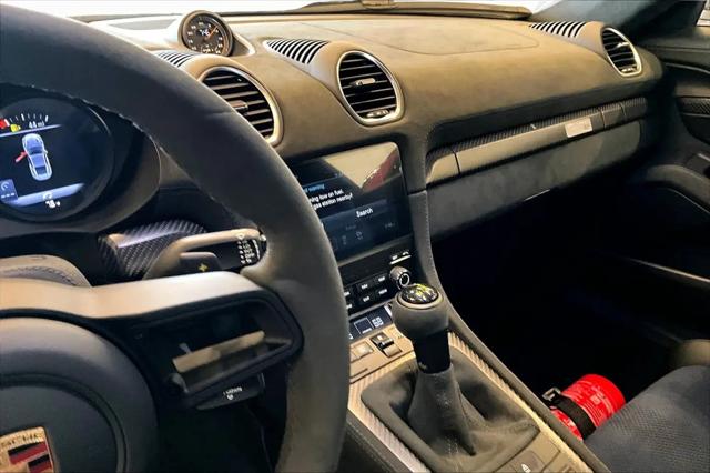 2025 Porsche 718 Cayman GT4 RS