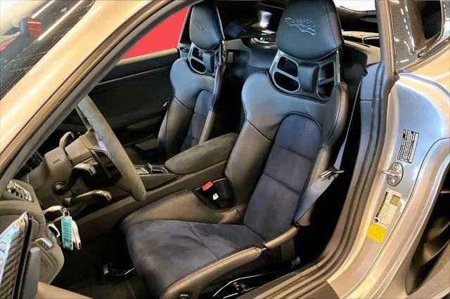 2025 Porsche 718 Cayman GT4 RS