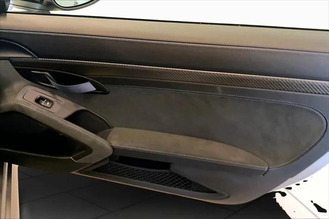 2025 Porsche 718 Cayman GT4 RS