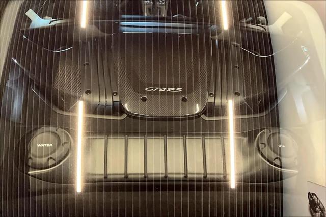 2025 Porsche 718 Cayman GT4 RS
