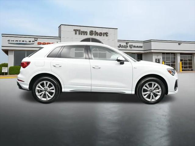 2024 Audi Q3 Premium 45 TFSI S line quattro Tiptronic