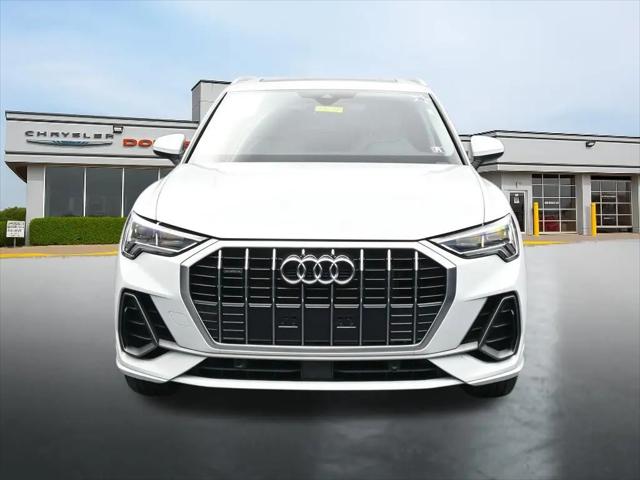 2024 Audi Q3 Premium 45 TFSI S line quattro Tiptronic