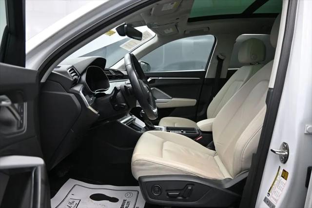 2024 Audi Q3 Premium 45 TFSI S line quattro Tiptronic