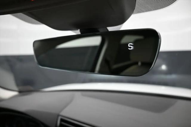2024 Audi Q3 Premium 45 TFSI S line quattro Tiptronic