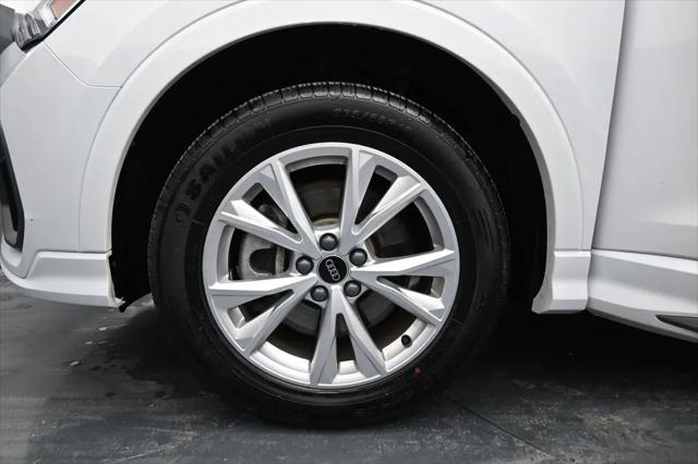 2024 Audi Q3 Premium 45 TFSI S line quattro Tiptronic