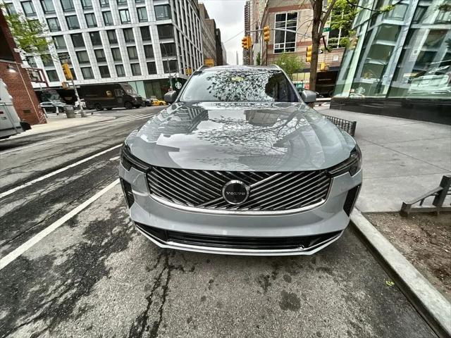 2026 Volvo XC90 Plus, B6 AWD Gas (mild hybrid), Gasoline, Bright, 7 Seats