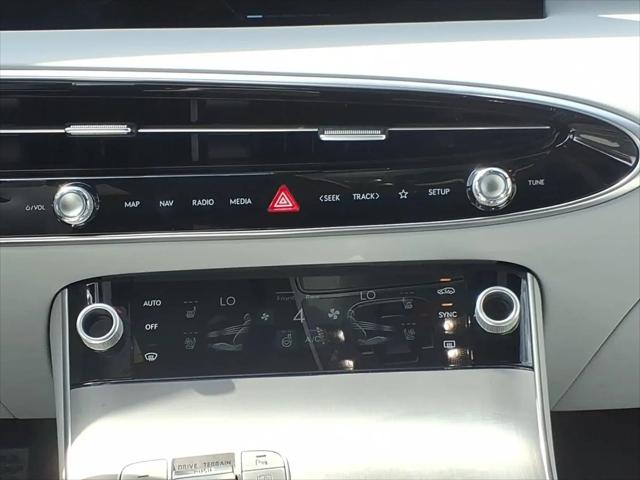 2026 Genesis GV70 2.5T Advanced