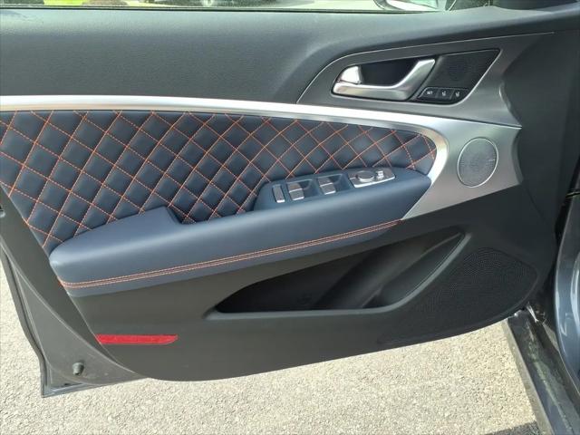 2026 Genesis G70 3.3T Prestige Graphite