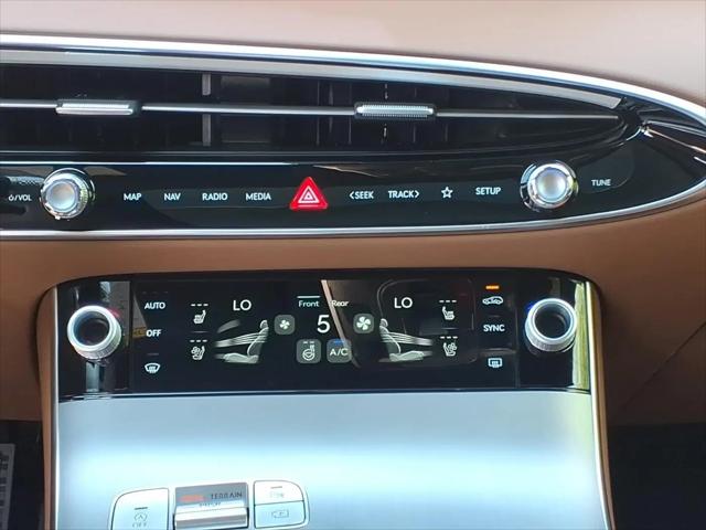 2026 Genesis GV70 2.5T Advanced
