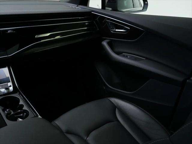 2025 Audi Q7 Premium 45 TFSI quattro Tiptronic