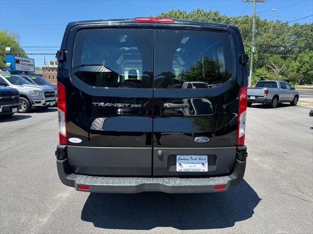 2018 Ford Transit T-250