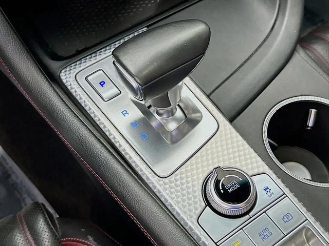 2023 Genesis G70 2.0T RWD