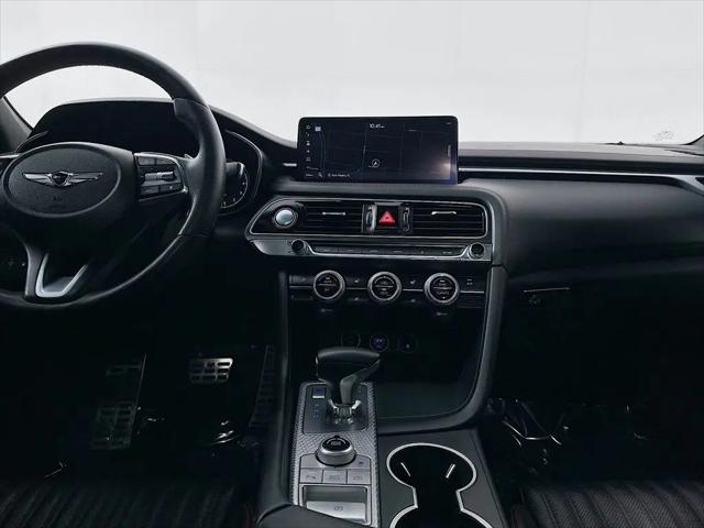 2023 Genesis G70 2.0T RWD