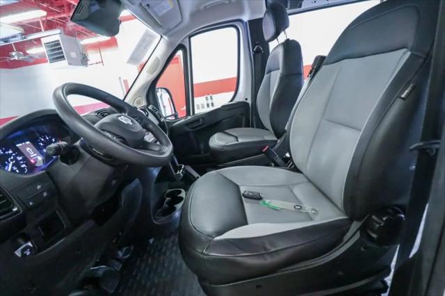 2025 Ram ProMaster 2500 Cargo Van Tradesman Low Roof 136" WB w/Pass Seat