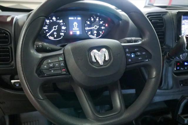 2025 Ram ProMaster 2500 Cargo Van Tradesman Low Roof 136" WB w/Pass Seat