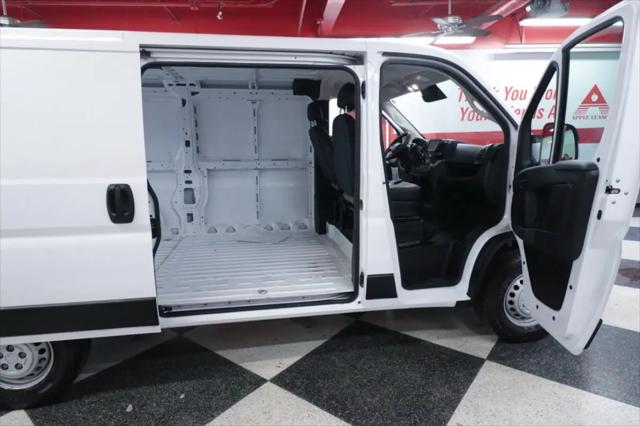 2025 Ram ProMaster 2500 Cargo Van Tradesman Low Roof 136" WB w/Pass Seat