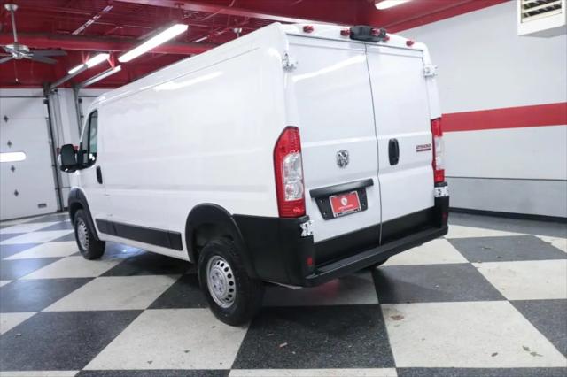 2025 Ram ProMaster 2500 Cargo Van Tradesman Low Roof 136" WB w/Pass Seat