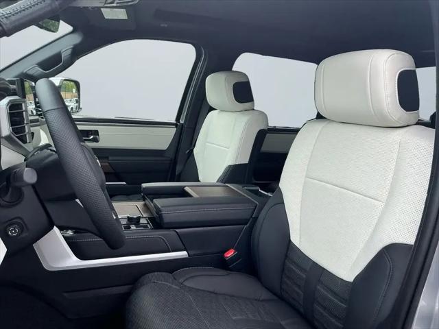 2025 Toyota Tundra Capstone CrewMax 6.4' Bed