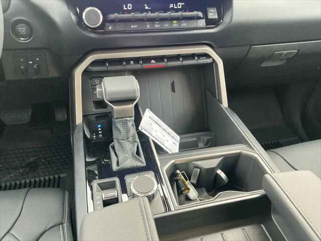 2026 Toyota Tundra SR5 CrewMax 5.5' Bed