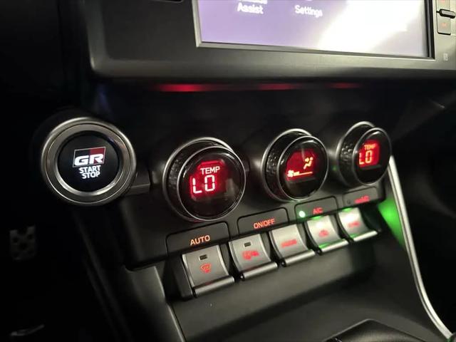 2025 Toyota GR86 Premium
