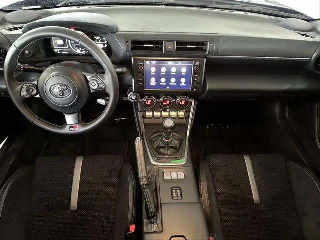 2025 Toyota GR86 Premium