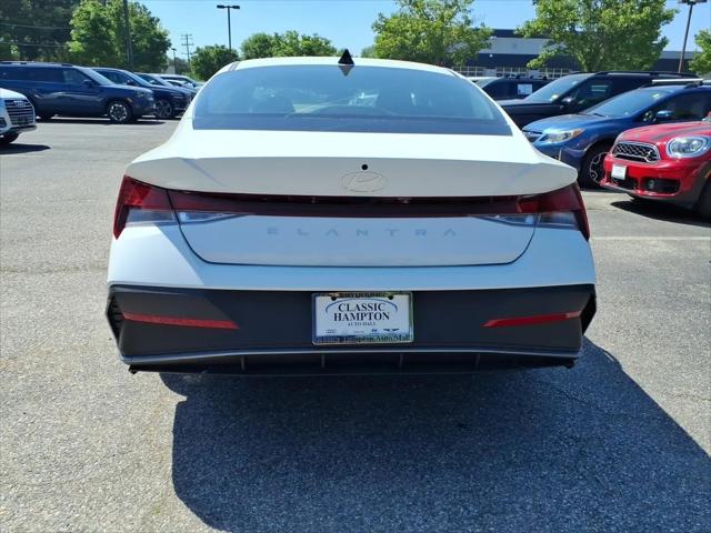 2026 Hyundai Elantra SE