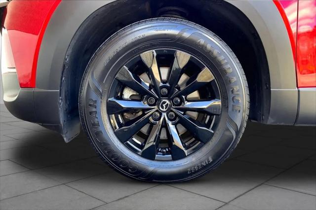2025 Mazda CX-50 2.5 S Preferred Package