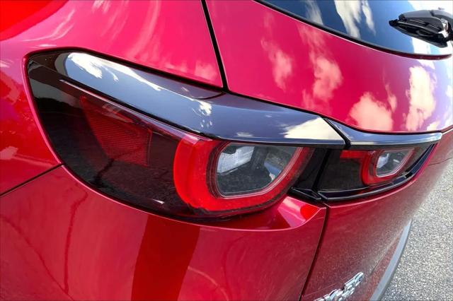 2025 Mazda CX-50 2.5 S Preferred Package