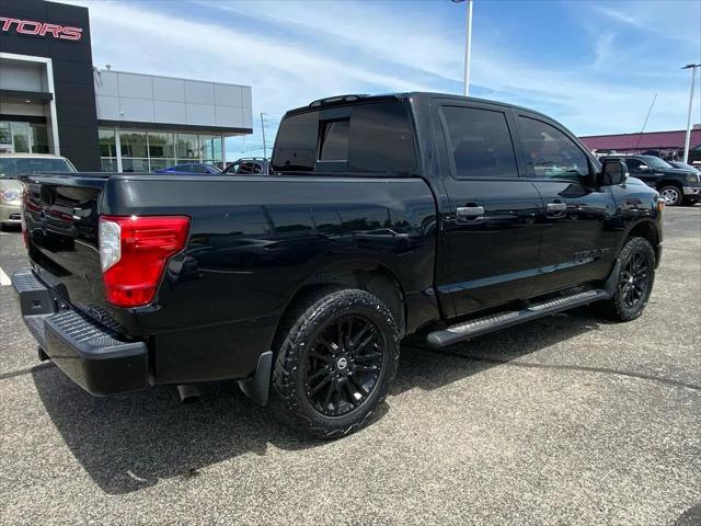 2019 Nissan Titan SV