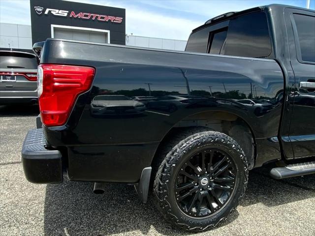 2019 Nissan Titan SV