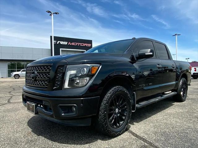 2019 Nissan Titan SV