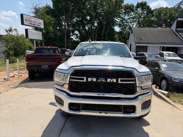 2019 Ram 3500 Tradesman Crew Cab 4x4 8' Box