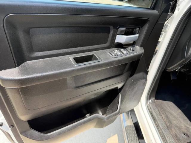 2019 Ram 3500 Tradesman Crew Cab 4x4 8' Box