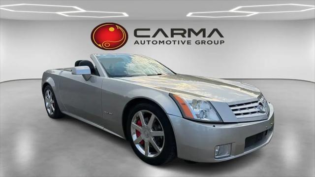 2004 Cadillac XLR Standard