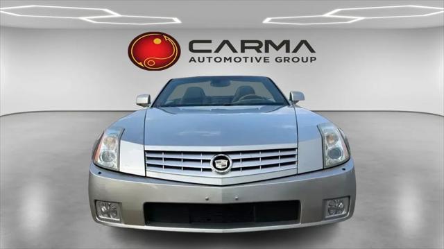 2004 Cadillac XLR Standard