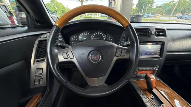 2004 Cadillac XLR Standard
