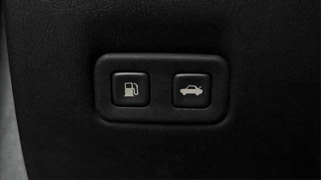 2004 Cadillac XLR Standard