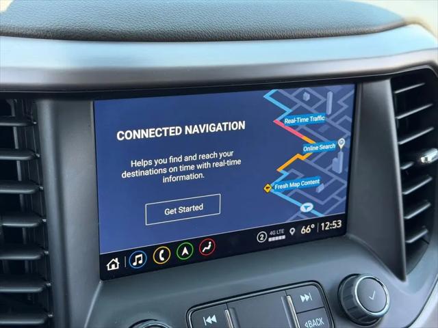 2023 GMC Acadia AWD AT4