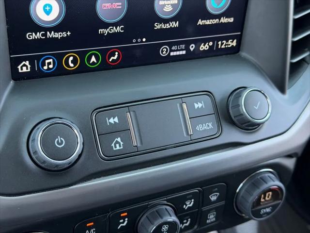 2023 GMC Acadia AWD AT4