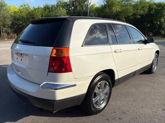 2005 Chrysler Pacifica Touring
