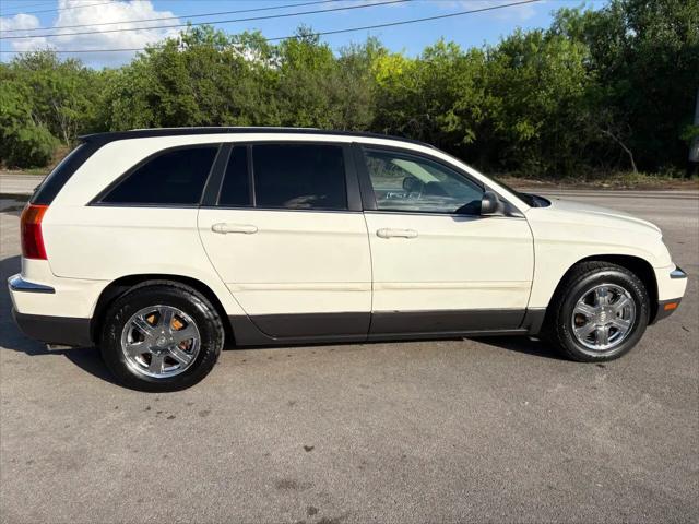 2005 Chrysler Pacifica Touring