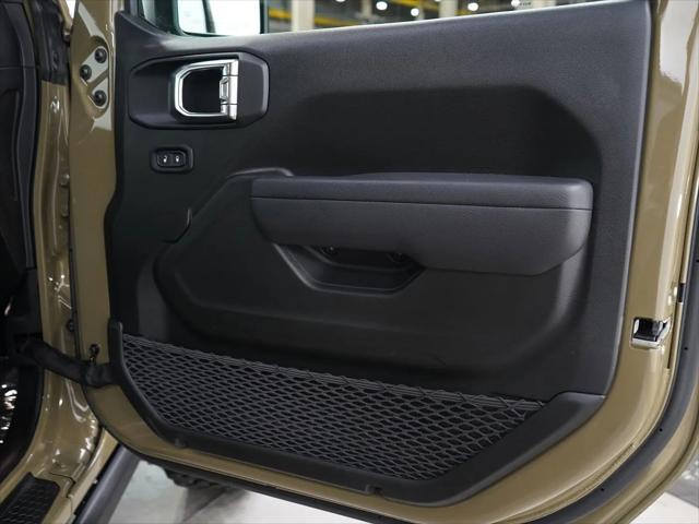 2025 Jeep Wrangler 4-Door Willys 4x4