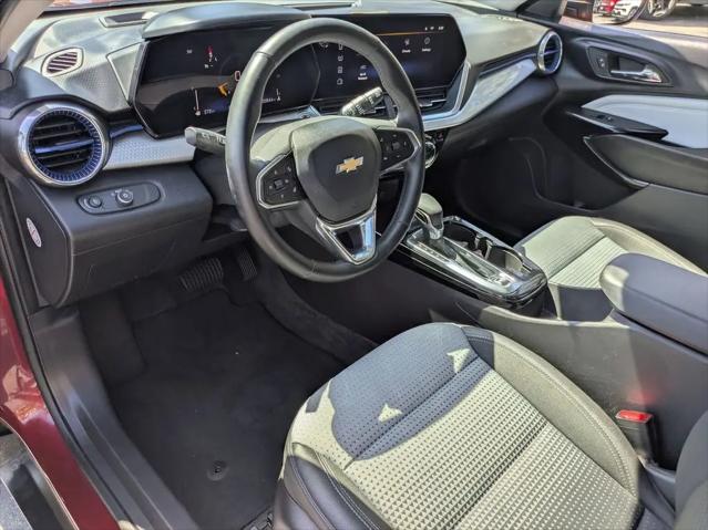 2025 Chevrolet Trax FWD LT