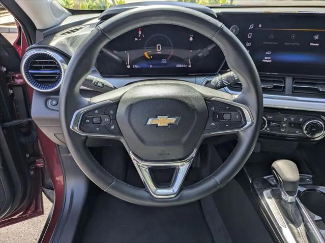 2025 Chevrolet Trax FWD LT